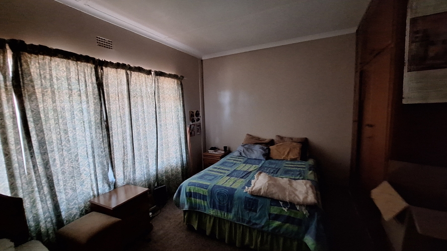 4 Bedroom Property for Sale in Riebeeckstad Free State